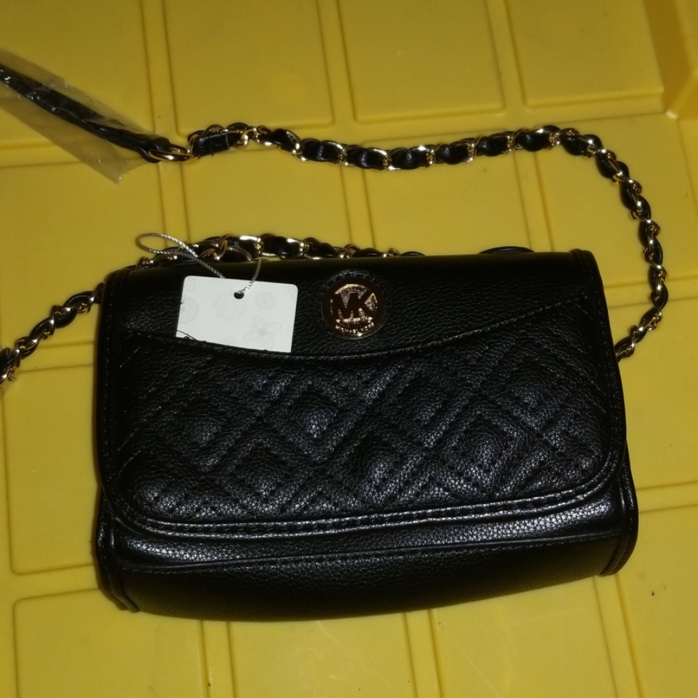 Black purse